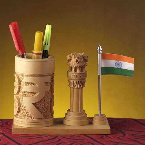 indian-emblem-design-wooden-pen-stand